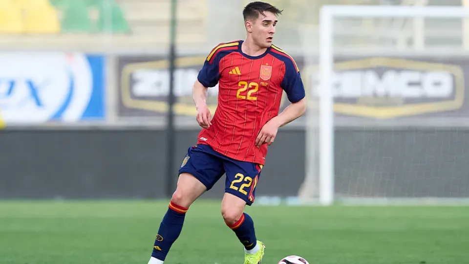 El ex jugador del Real Valladolid Iván Fresneda convocado por la Selección Española